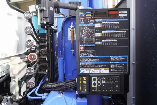 三菱 ファイター 2KG-FK62FZ(2WD)の写真30