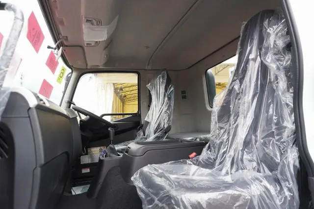 三菱 ファイター 2KG-FK62FZ(2WD)の写真42