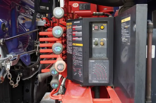 日野 レンジャー QKG-FE7JMAA(2WD)の写真32