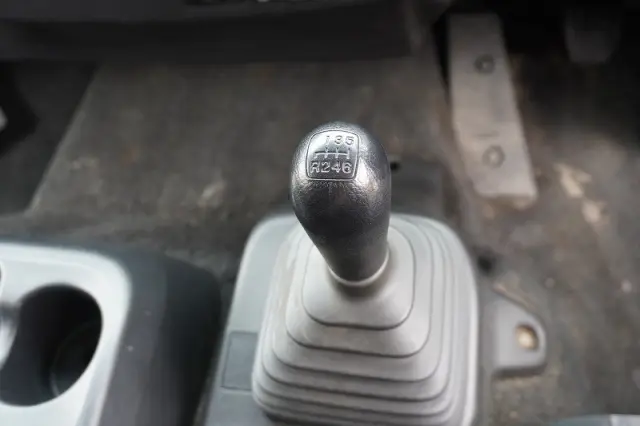 日野 レンジャー QKG-FE7JMAA(2WD)の写真35