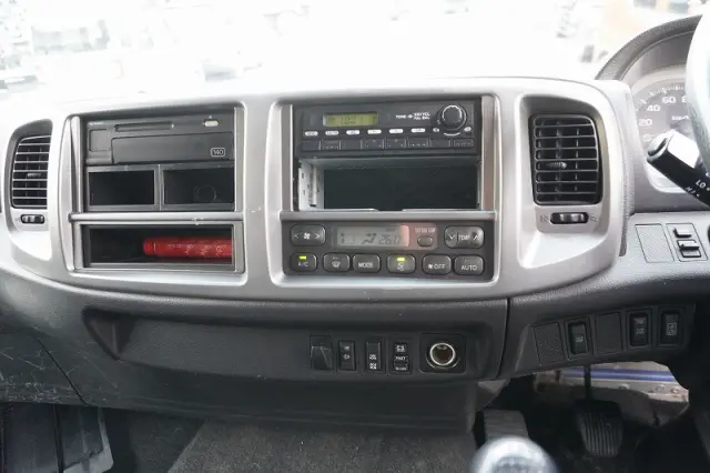 日野 レンジャー QKG-FE7JMAA(2WD)の写真36