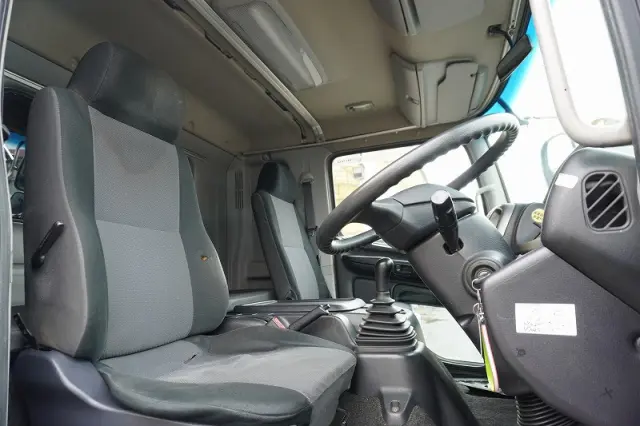 日野 レンジャー QKG-FE7JMAA(2WD)の写真41