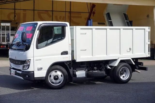 三菱 キャンター 2RG-FBA60(2WD)の写真1