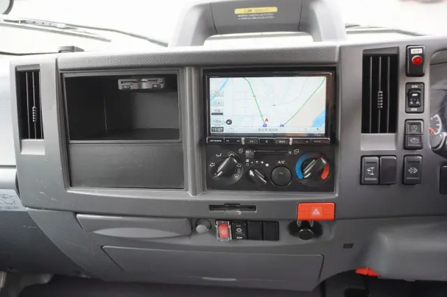 いすゞ エルフ 2RG-NMR88AN(2WD)の写真35