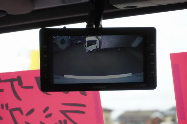 いすゞ エルフ 2RG-NMR88AN(2WD)の写真37