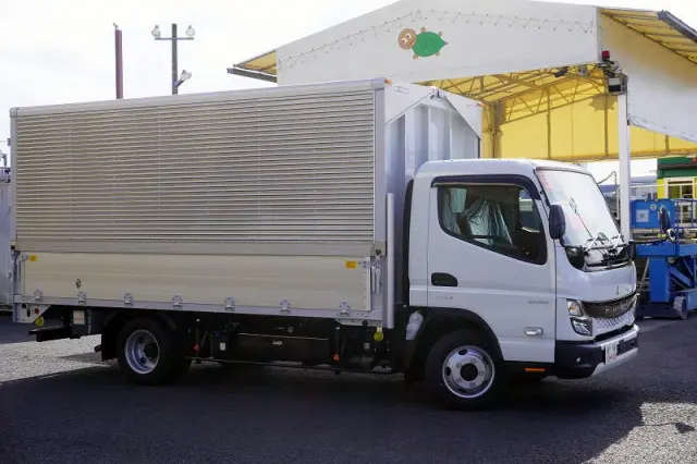 三菱 キャンター 2RG-FEB50(2WD)の写真6