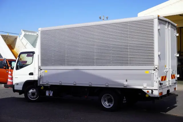 三菱 キャンター 2RG-FEB50(2WD)の写真7