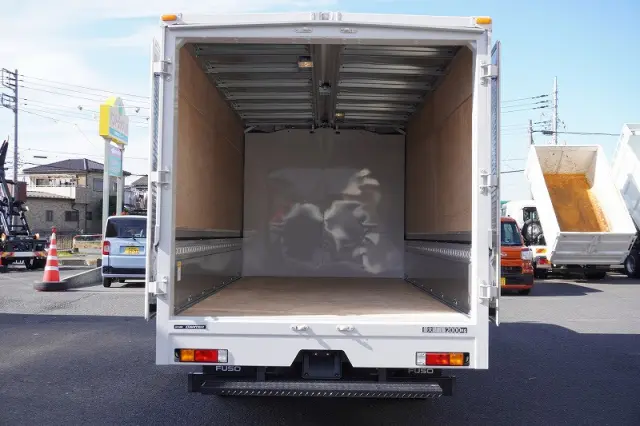 三菱 キャンター 2RG-FEB50(2WD)の写真19