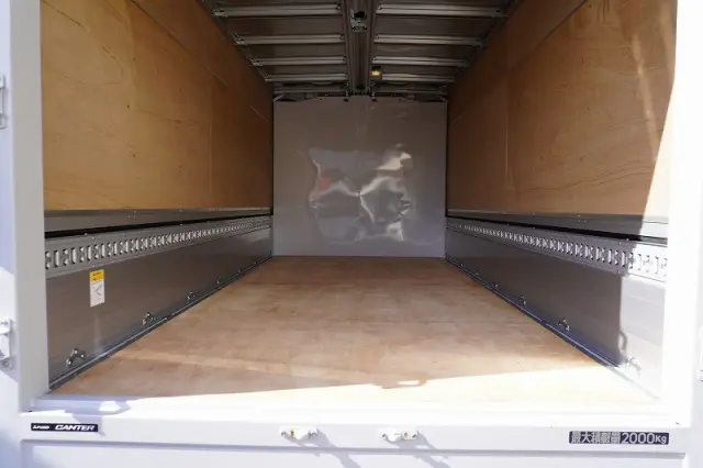 三菱 キャンター 2RG-FEB50(2WD)の写真20