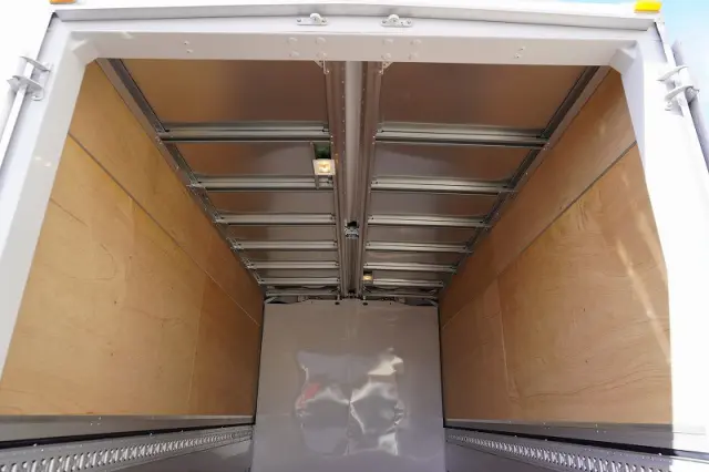 三菱 キャンター 2RG-FEB50(2WD)の写真21