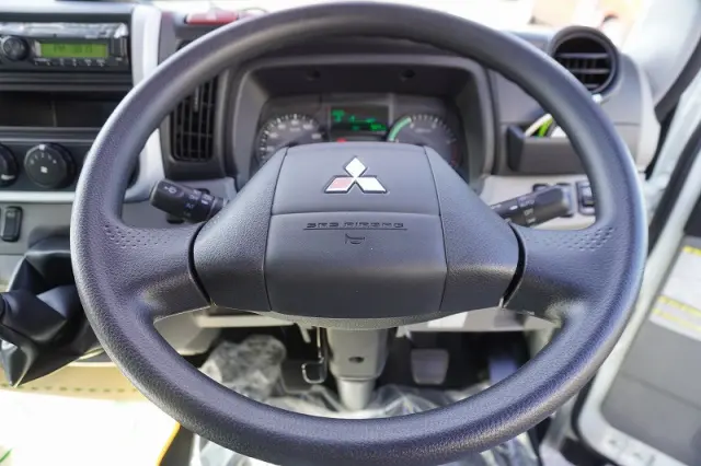 三菱 キャンター 2RG-FEB50(2WD)の写真28