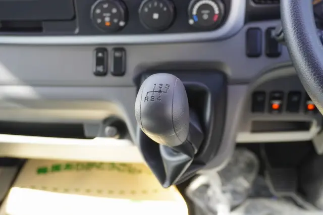 三菱 キャンター 2RG-FEB50(2WD)の写真29