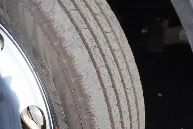 三菱 キャンター 2RG-FBA20(2WD)の写真9