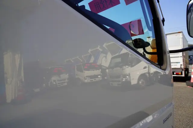 三菱 キャンター 2RG-FBA20(2WD)の写真25