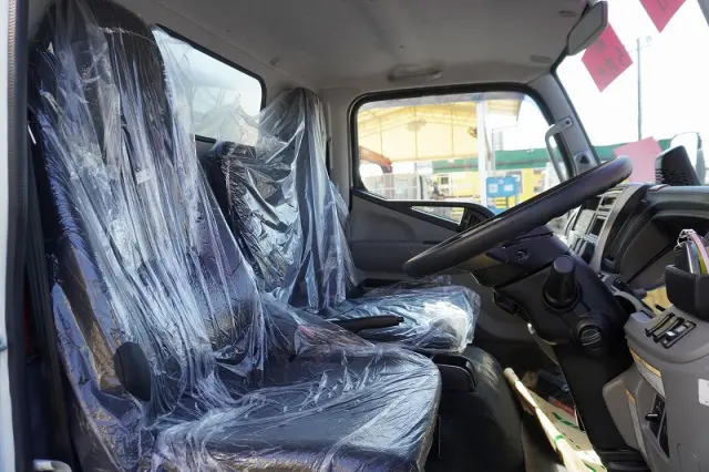 三菱 キャンター 2RG-FBA20(2WD)の写真31