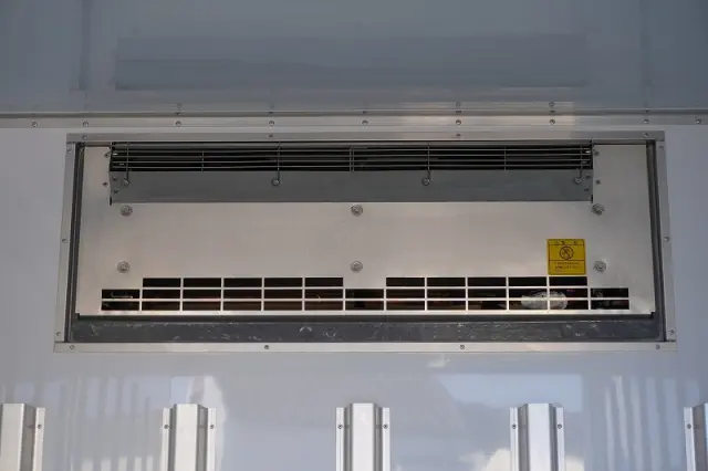 三菱 キャンター 2RG-FBAV0(2WD)の写真21