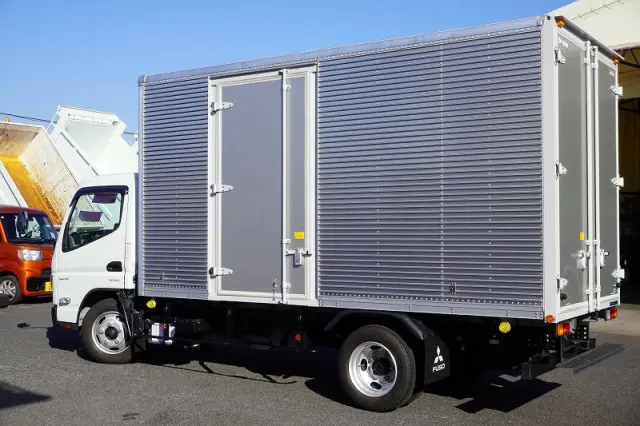 三菱 キャンター 2RG-FEAV0(2WD)の写真7