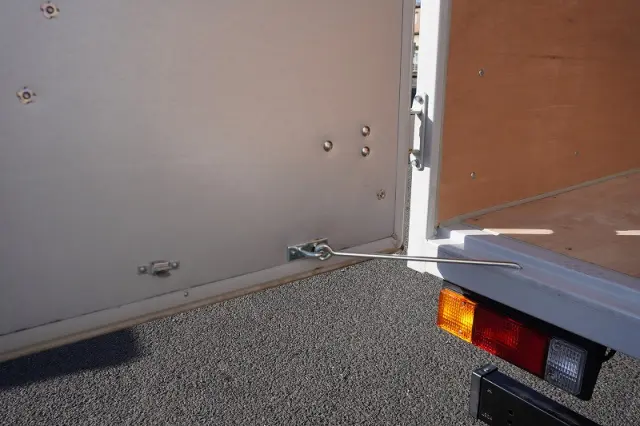 三菱 キャンター 2RG-FEAV0(2WD)の写真24