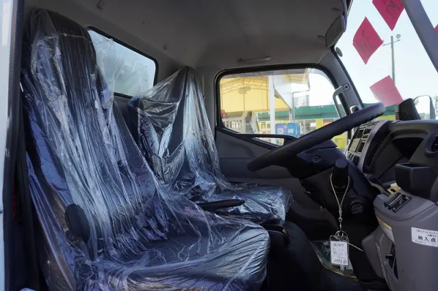 三菱 キャンター 2RG-FEAV0(2WD)の写真33