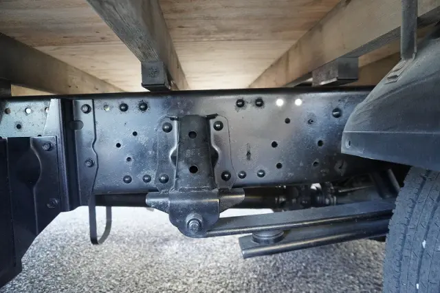 いすゞ エルフ TRG-NPR85AR(2WD)の写真12