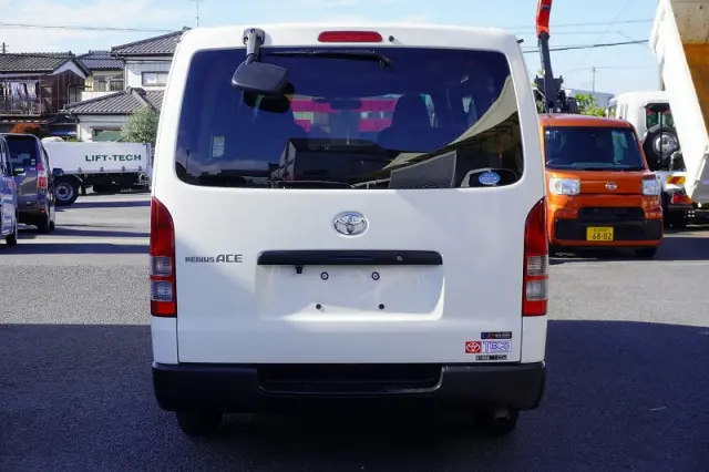 トヨタ その他(トヨタ) CBF-TRH200V(2WD)の写真4