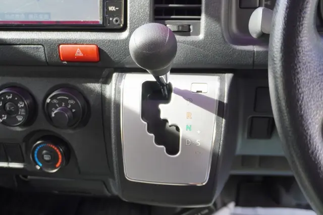 トヨタ その他(トヨタ) CBF-TRH200V(2WD)の写真32