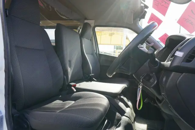 トヨタ その他(トヨタ) CBF-TRH200V(2WD)の写真39