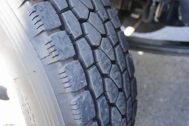 いすゞ フォワード 2RG-FSR90S2(2WD)の写真10