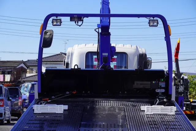 いすゞ フォワード 2RG-FSR90S2(2WD)の写真17