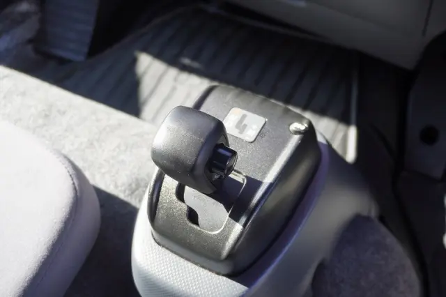 いすゞ フォワード 2RG-FSR90S2(2WD)の写真39