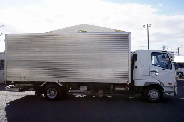 三菱 ファイター TKG-FK61F(2WD)の写真5