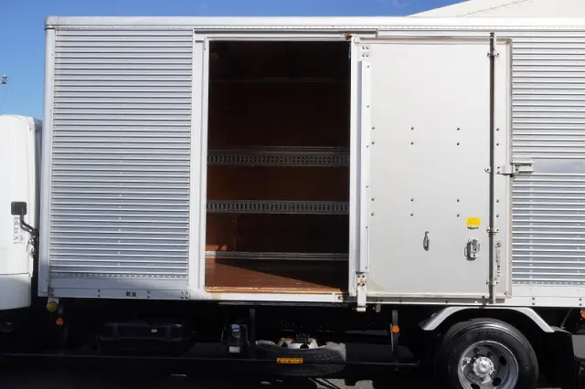 三菱 ファイター TKG-FK61F(2WD)の写真19