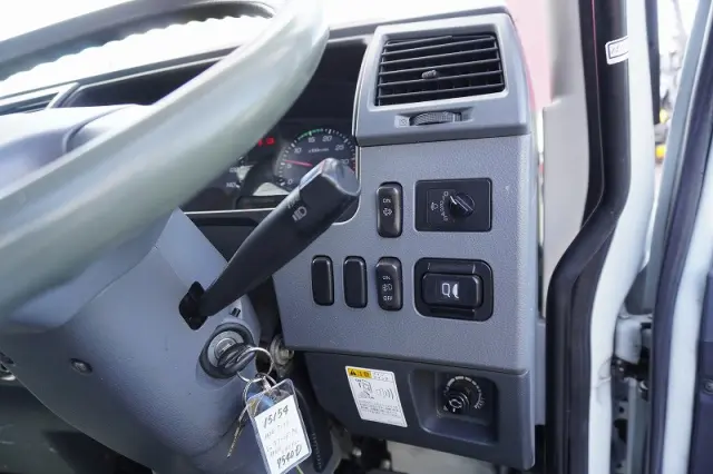 三菱 ファイター TKG-FK61F(2WD)の写真40