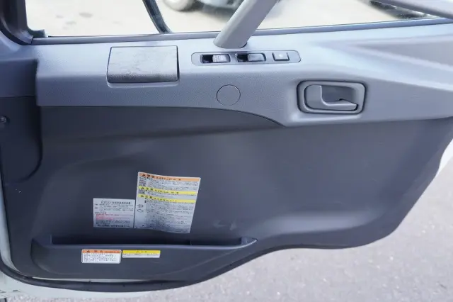 三菱 ファイター TKG-FK61F(2WD)の写真42