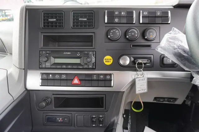 三菱 スーパーグレート 2PG-FS70HZ(6x4)の写真41