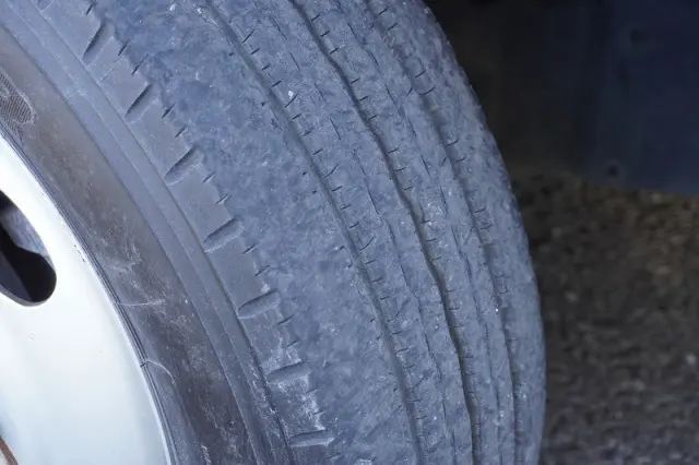 いすゞ エルフ TPG-NKR85AN(2WD)の写真10