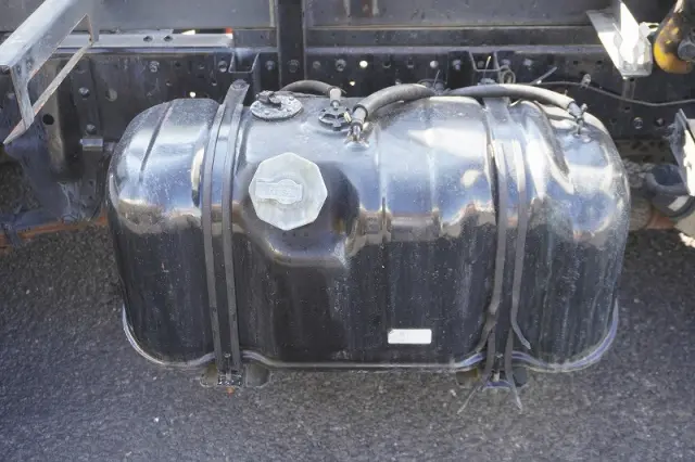 いすゞ エルフ TPG-NKR85AN(2WD)の写真21