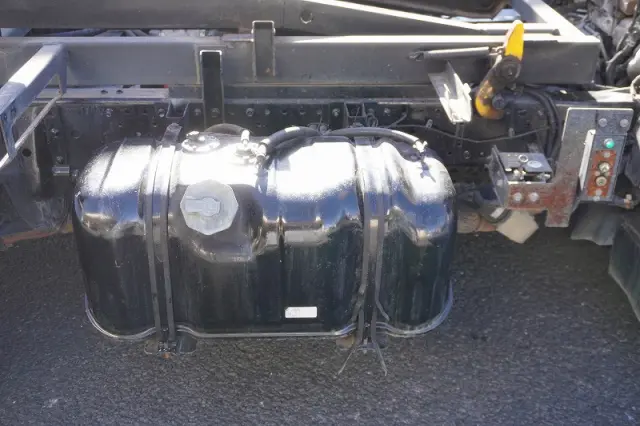 いすゞ エルフ TPG-NKR85AN(2WD)の写真21