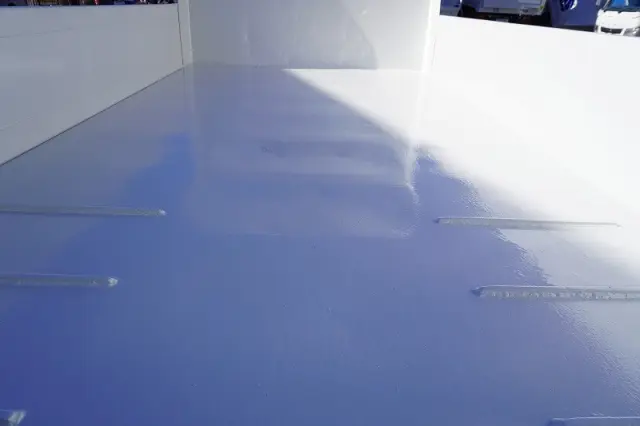 いすゞ エルフ TPG-NKR85AN(2WD)の写真22