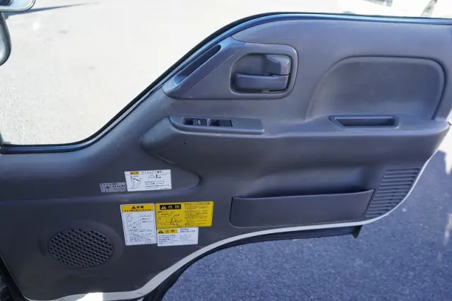 いすゞ エルフ TPG-NKR85AN(2WD)の写真35