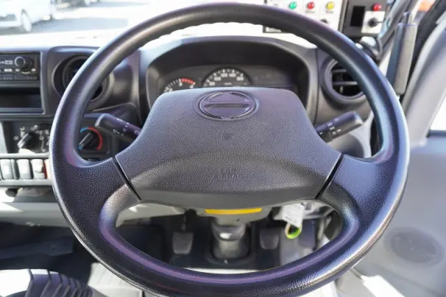 日野 デュトロ TKG-XZU600X(2WD)の写真29