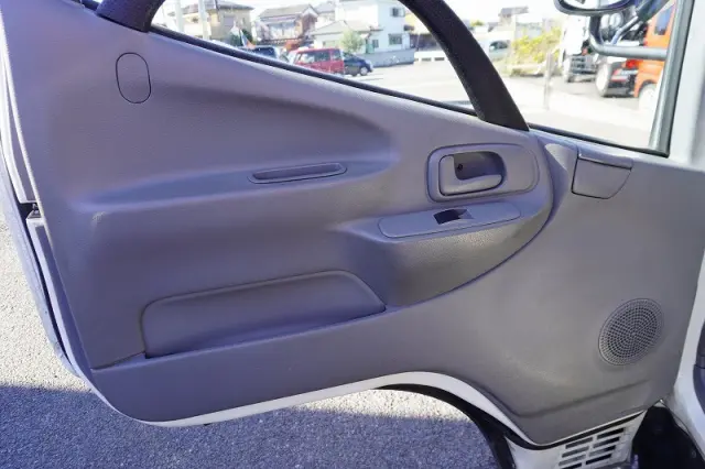 日野 デュトロ TKG-XZU600X(2WD)の写真40