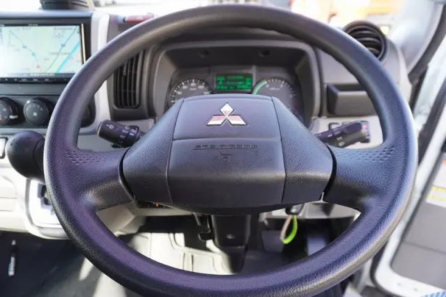 三菱 キャンター 2RG-FBA20(2WD)の写真31