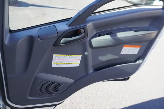 いすゞ フォワード 2RG-FTR90U2(2WD)の写真43