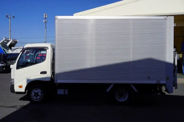 トヨタ トヨエース TPG-XZU645M(2WD)の写真3