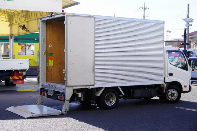 トヨタ トヨエース TPG-XZU645M(2WD)の写真9