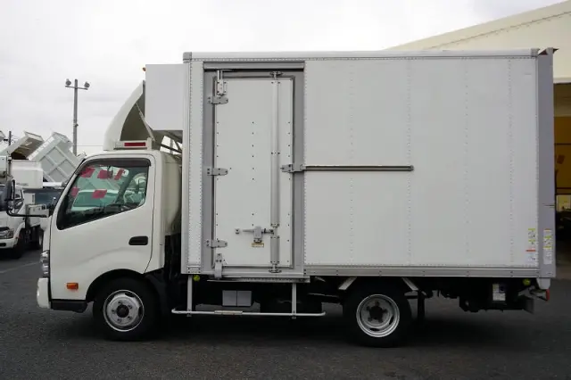 日野 デュトロ TKG-XZU700M(2WD)の写真3