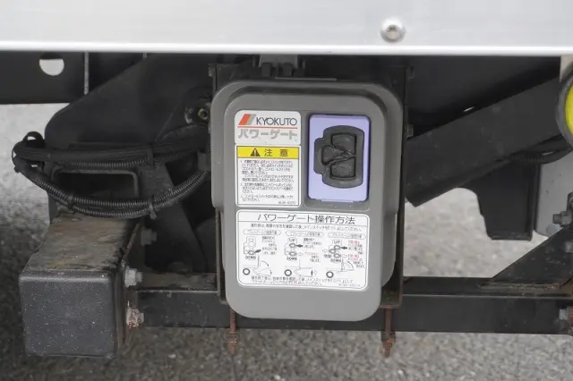 日野 デュトロ TKG-XZU700M(2WD)の写真31