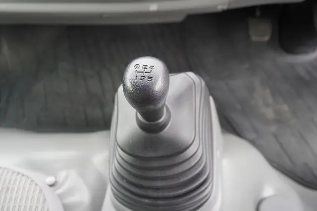 日野 デュトロ TKG-XZU700M(2WD)の写真36