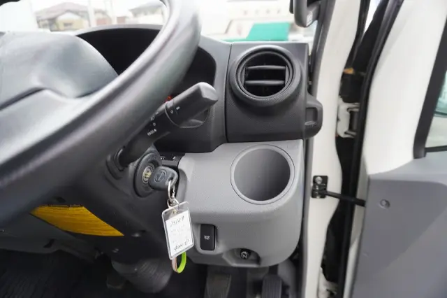 日野 デュトロ TKG-XZU700M(2WD)の写真40